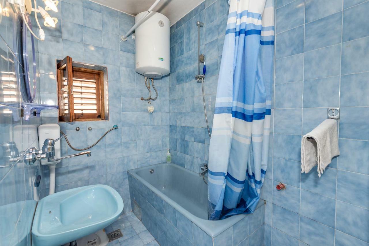 Lara Apartment Sibenik Luaran gambar